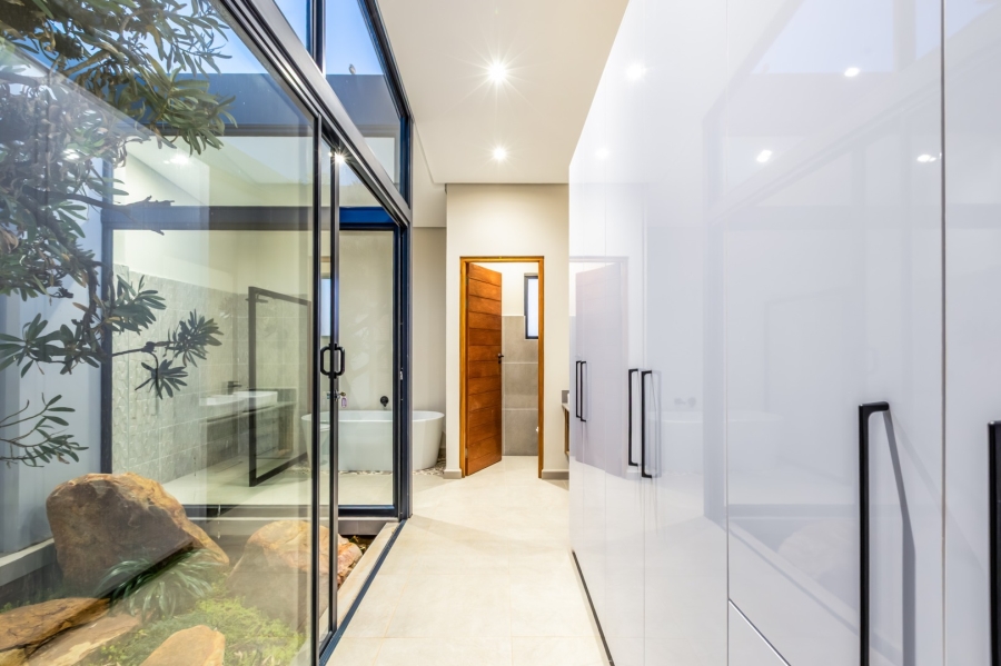 3 Bedroom Property for Sale in Vyfhoek A H North West